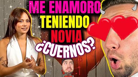 Le pongo los cuernos a mi novia hablando por teléfono con ella.